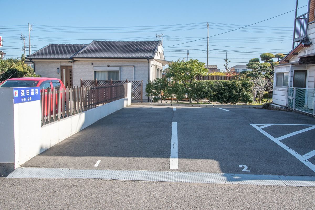 医院前の駐車場